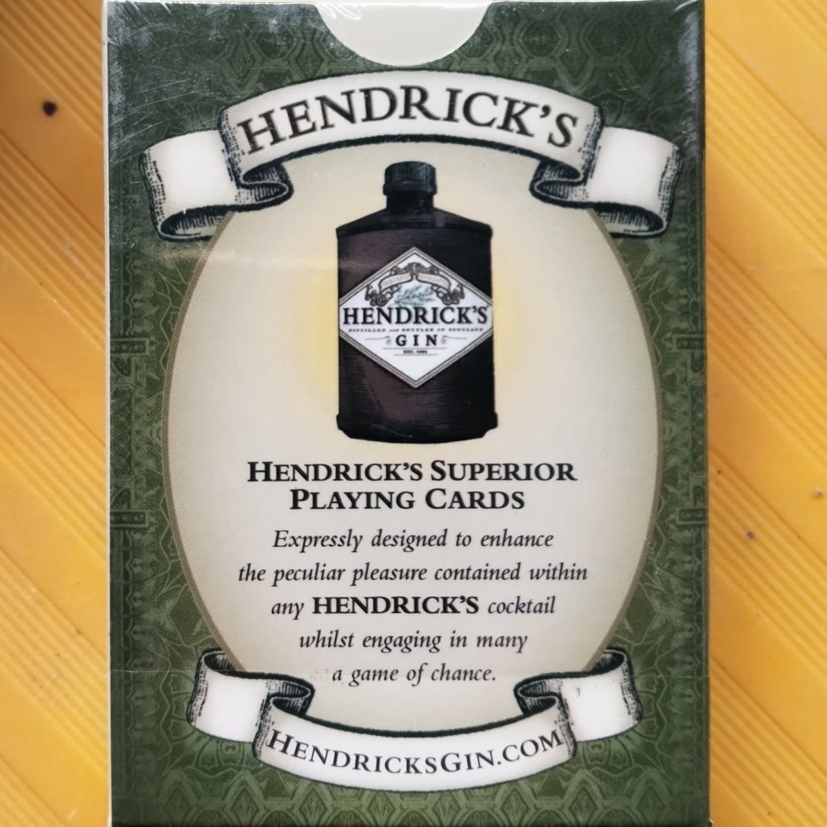 Полная колода из 52 карт Hendr – обзор и цена Cocktail Recipe Book